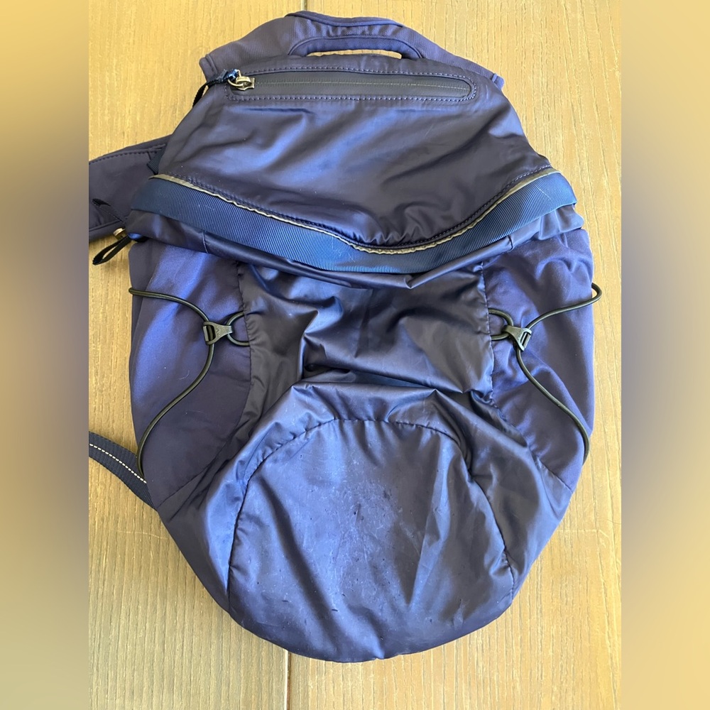 Lululemon Run All Day Backpack II 13L in Gatsby Blue - Picture 10 of 10